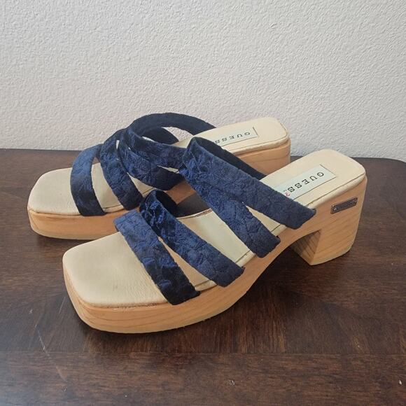 Vintage Y2K Guess Platform Velvet Strappy Wooden Block Heels Sz 6 Retro - Picture 2 of 13